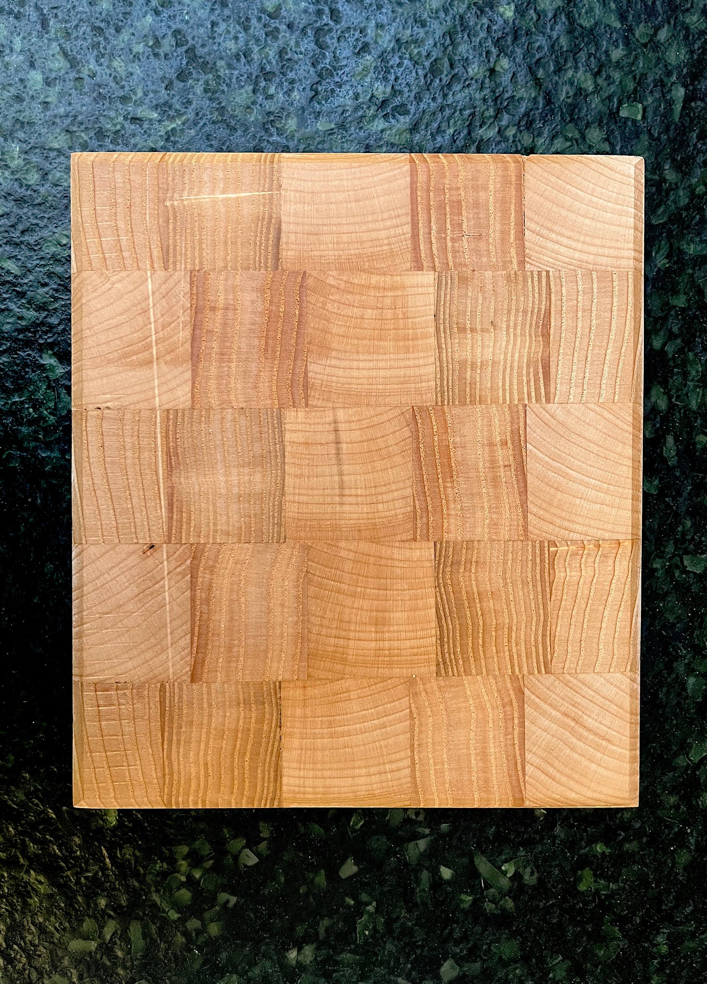 Dessous de plat en bois debout (3 tailles disponibles)