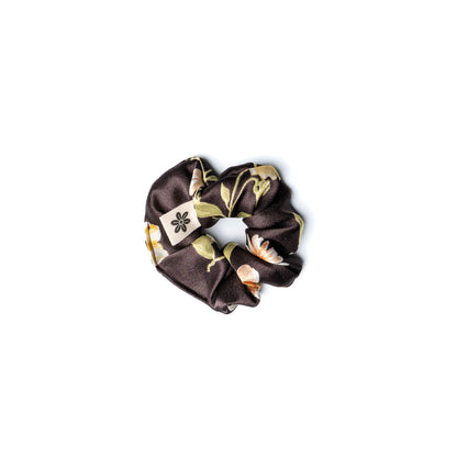 Chouchou Scrunchie – Accessoire cheveux uni ou à motifs