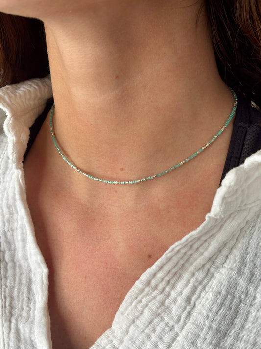 Colliers ronds perlés (4 variantes disponibles)