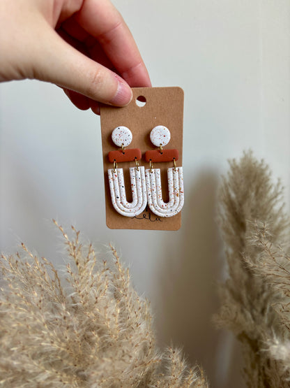 Boucles d'oreilles Terracotta & Blanches - 3 formes disponibles