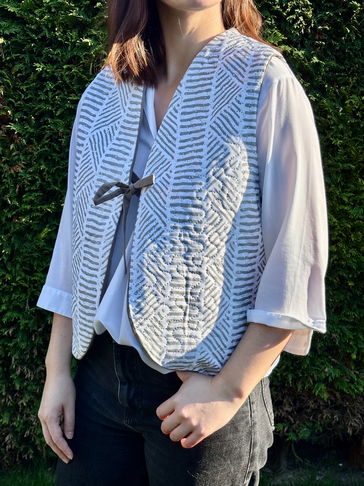 Veste sans manche (8 coloris disponibles)